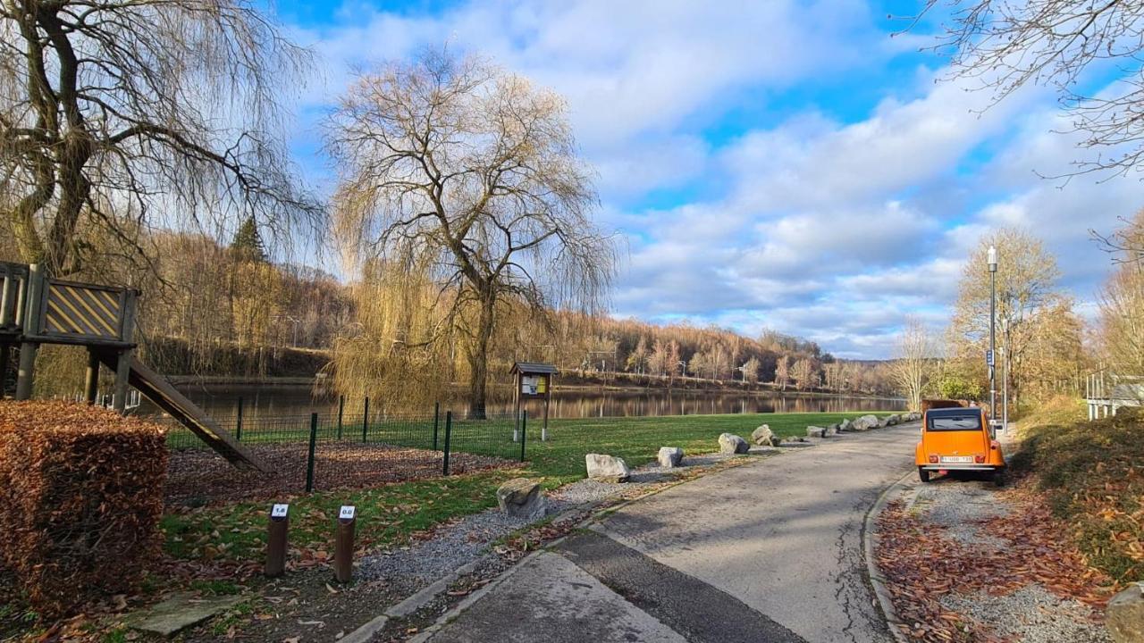 Le Salmoyard, Studio Au Bord Du Lac A Vielsalm Dış mekan fotoğraf